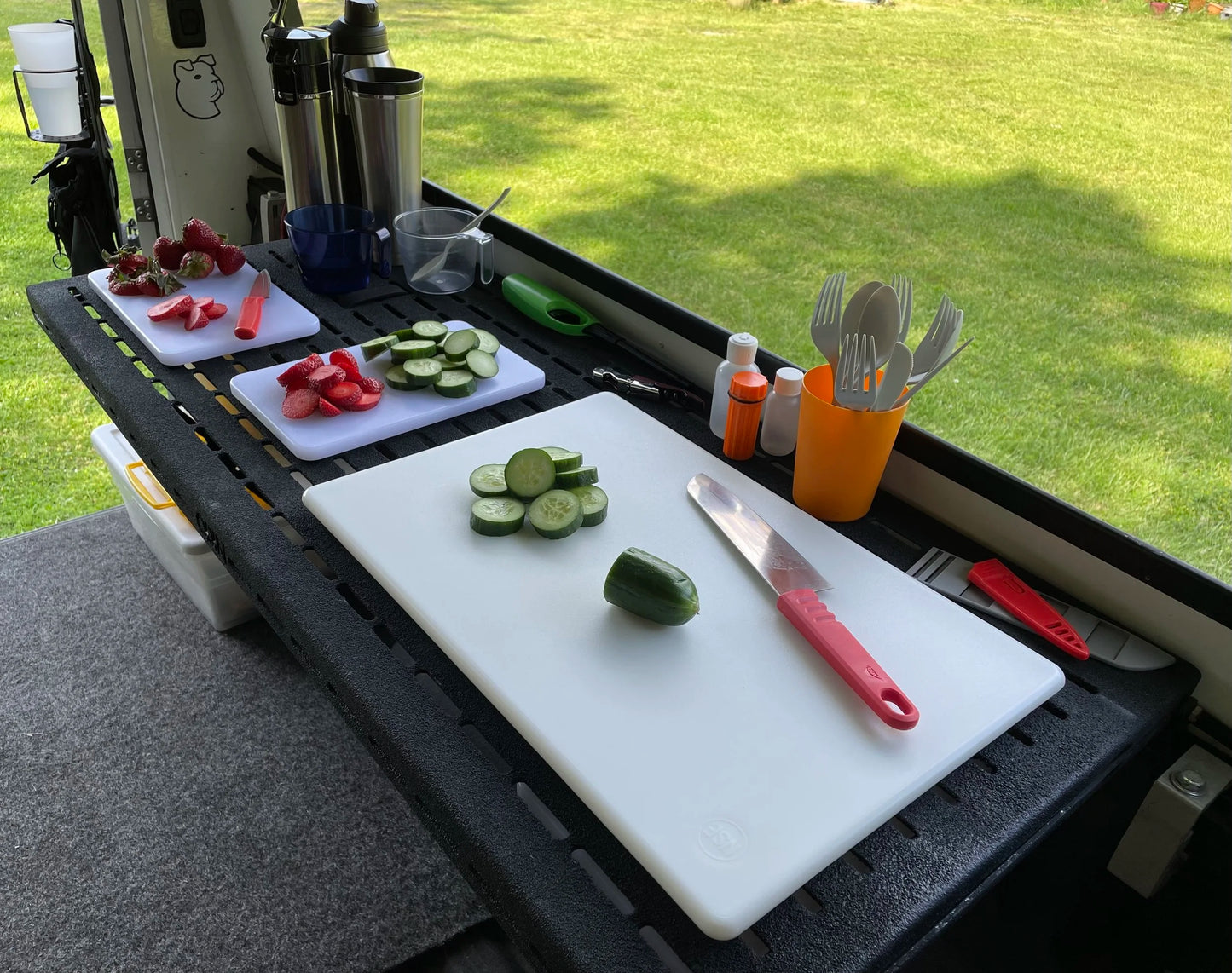 Magnetic Cutting Board